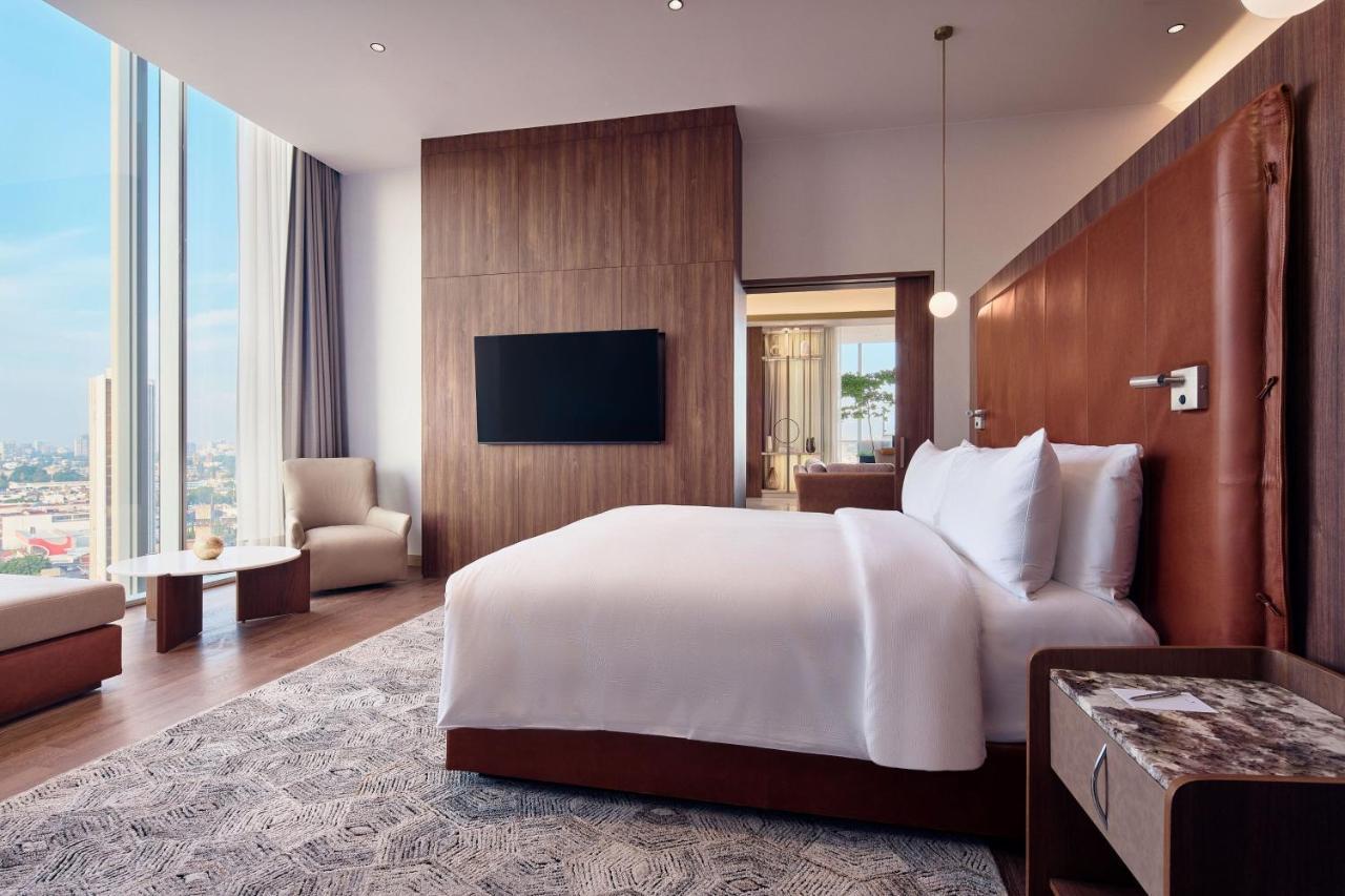 JW Marriott Hotel Guadalajara Bagian luar foto